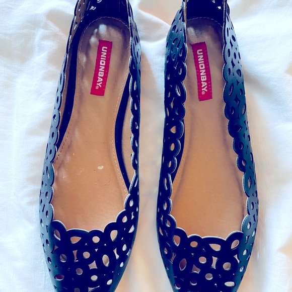 Women’s winna union bay low thin heel flats, black - Picture 4 of 4